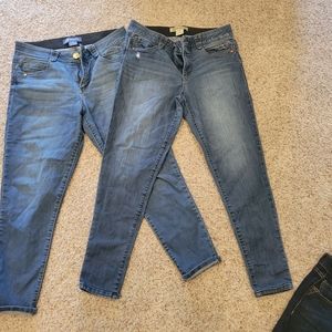 Democracy Jeans Lot
